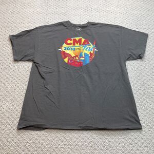 CMA World Shirt Mens 2XL Gray Short Sleeve 2018 Nashville Country Music Graphic